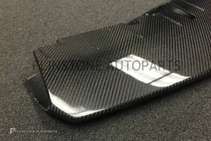 ลิ้นหน้า Carbon Fiber Lamborghini Aventador