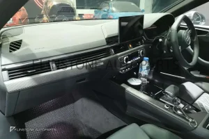 ชุดคอนโซลภายใน Carbon Fiber Audi A5 แบบด้าน