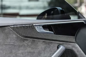 ชุดคอนโซลภายใน Carbon Fiber Audi A5 แบบเงา