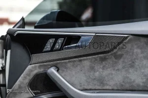 ชุดคอนโซลภายใน Carbon Fiber Audi A5 แบบเงา
