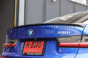 สปอยเลอร์ BMW G20 ทรง M performance สีดำเงา
