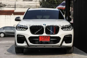 กระจังหน้า BMW G01 X3/G02 X4 เส้นคู่ สีดำเงา พร้อมแถบสามสี