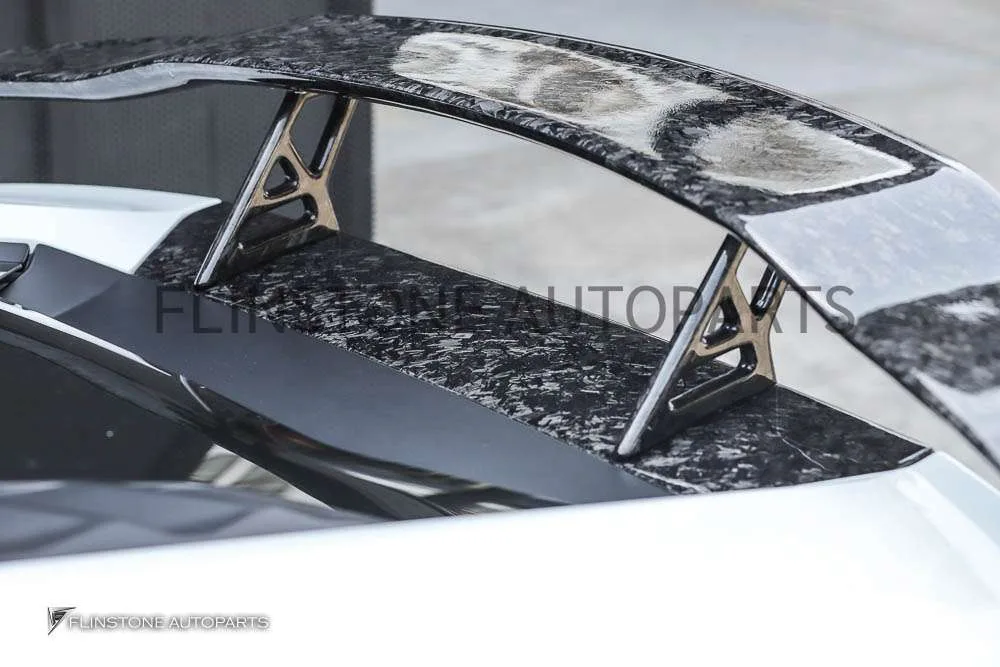 สปอยเลอร์ Forged Carbon Lamborghini Huracan ทรง Mansory