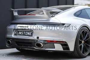 ดิฟฟิวเซอร์ Carbon Fiber Porsche 992 Carrera ทรงเดิมติดรถ  สำหรับ Sport Pack Design ของแท้