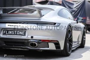 ดิฟฟิวเซอร์ Carbon Fiber Porsche 992 Carrera ทรงเดิมติดรถ  สำหรับ Sport Pack Design ของแท้