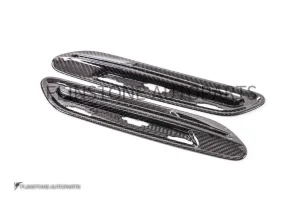 คิ้วแก้มหน้า Carbon Fiber C290 AMG GT63 ทรงเดิม