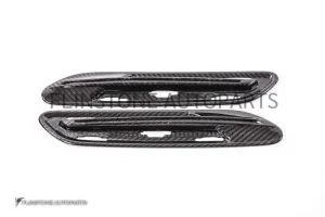 คิ้วแก้มหน้า Carbon Fiber C290 AMG GT63 ทรงเดิม