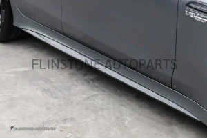 สเกิร์ตข้างแบบครอบ Carbon Fiber C290 AMG GT63 ทรงเดิม