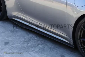 สเกิร์ตข้าง Carbon Fiber Porsche 992 Carrera ทรง LB