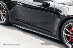 สเกิร์ตข้าง Carbon Fiber Porsche 992 Carrera ทรง LB