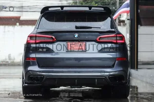 ปลายท่อแบบครอบ BMW X5 G05 สีดำเงา