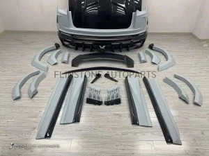 ชุดแต่งรอบคัน Carbon Fiber Lamborghini Urus ทรง Mansory