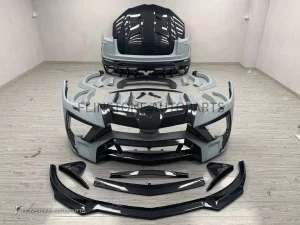 ชุดแต่งรอบคัน Carbon Fiber Lamborghini Urus ทรง Mansory