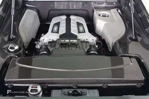 ฝาครอบเครื่อง Carbon Fiber AUDI R8 ทรง CMST