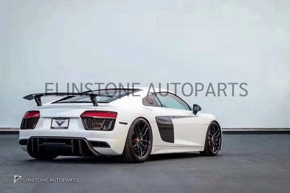 ดิฟฟิวเซอร์ Carbon Fiber AUDI R8 V10 ทรง Vorsteiner