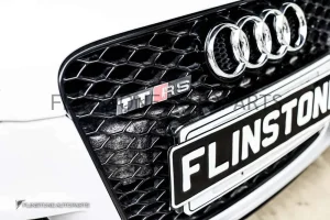 ชุดกันชนหน้า Audi TTRS MK2 พร้อมกระจังหน้าดำล้วน