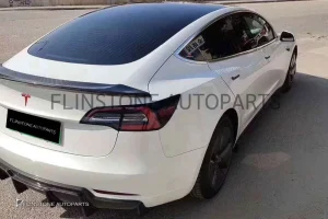 ดิฟฟิวเซอร์ Carbon Fiber Tesla Model 3 ทรง Vorsteiner