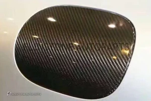 แผ่นแปะฝาถังน้ำมัน Carbon Fiber Porsche Macan