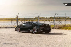 กันชนหลังพร้อมดิฟฟิวเซอร์ Carbon Fiber Lamborghini Huracan LP610-4 ทรง Vorsteiner