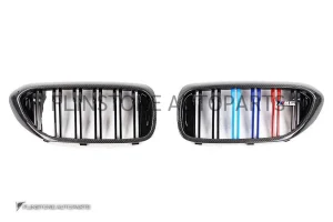 กระจังหน้า BMW G30 เส้นคู่ คาร์บอน พร้อมแถบสามสี