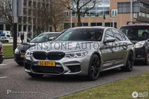 ชุดกันชนรอบคัน BMW G30 ทรง F90 M5