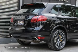 กรอบคาร์บอนแท้ ไฟท้าย PORSCHE Cayenne 958
