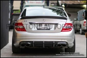 สปอยเลอร์คาร์บอน W204 ทรง BOCADESIGN
