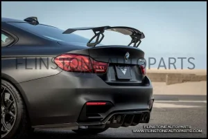สปอยเลอร์ M4 ทรง Vorsteiner