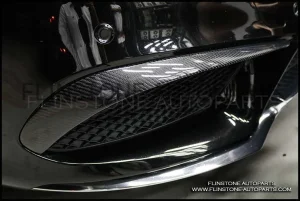 คิ้วกันชนหน้าคาร์บอน 1 คู่ E-Coupe Facelift