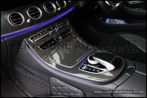 คอลโซลกลางคาร์บอนของแท้ W213 E-Class