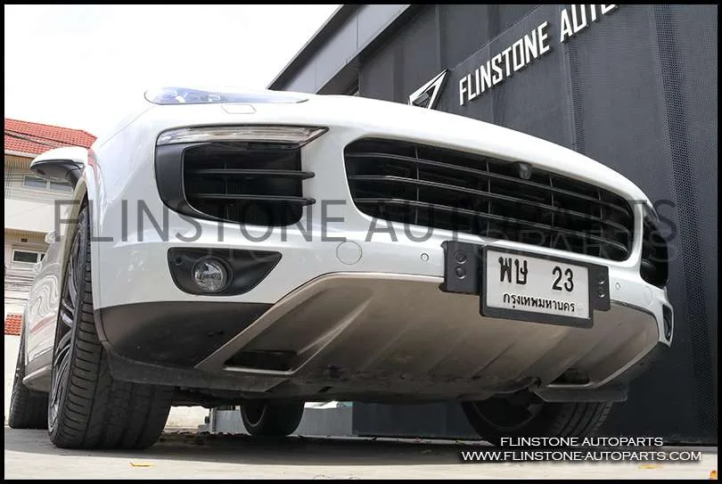 สเกิร์ตติดกันชนหน้า Porsche Cayenne 2017