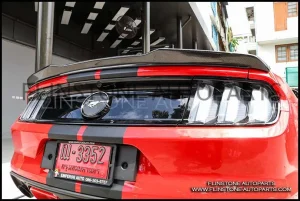 สปอยเลอร์คาร์บอนแท้ Ford Mustang ทรง GT