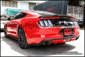 สปอยเลอร์คาร์บอนแท้ Ford Mustang ทรง GT