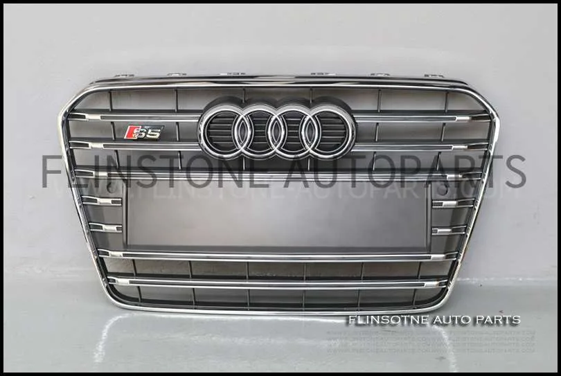 กระจังหน้า AUDI RS5 สีโครเมี่ยม ปี 2013-2016