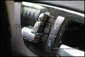 ชุดครอบปุ่มปรับตำแหน่งเบาะ สีโครมด้าน Mercedes Benz