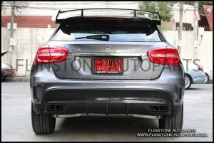 ดิฟฟิวเซอร์คาร์บอนแท้ GLA45 AMG