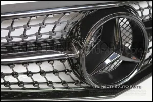 กระจังหน้า W204 แบบเพชร สีดำเงา