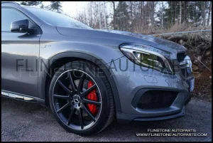 คิ้วกันชนหน้า GLA45 AMG แท้