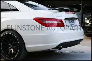 สปอยเลอร์ฝากระโปรงท้ายคาร์บอนแท้ ทรงยกสูง DTM รุ่น W207