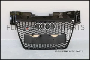 กระจังหน้า AUDI TTRS สีดำเงา ปี 2006-2014