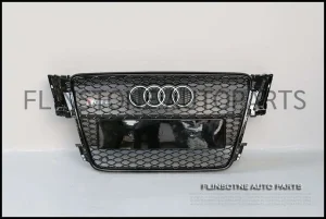 กระจังหน้า AUDI RS5 สีดำเงา ปี 2007-2012