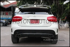 สปอยเลอร์หลังคา GLA45 AMG