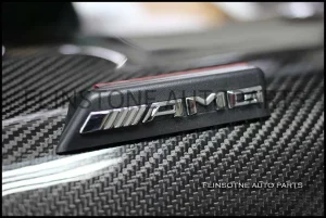 โลโก้ AMG ติดกระจังหน้า