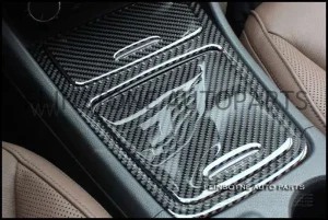 ชุดครอบคอลช่องเก็บของคาร์บอนแท้ สำหรับ Mercedes Benz A CLA GLA