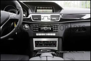 แผ่นอลูมิเนียมติดคอลโซล ชิ้นล่าง W207