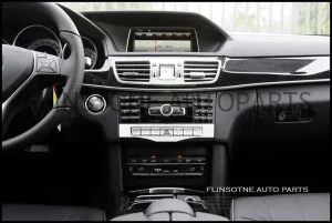 แผ่นอลูมิเนียมติดคอลโซล ชิ้นกลาง W207