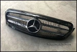 กระจังหน้า W205 AMG สีดำสำหรับรุ่น Executive
