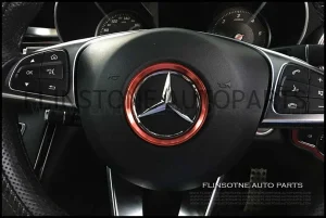 W205 วงแหวนครอบโลโก้เบนซ์ที่พวงมาลัย สีแดง