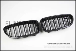 F10 กระจังหน้า M5 ดำด้าน กรอบ Carbon Kevlar พร้อมโลโก้