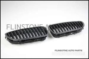 F10 กระจังหน้า M Performance ดำด้าน กรอบ Carbon Kevlar